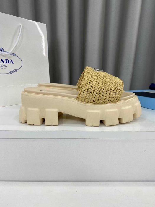 Buty, sandaly klapki, skora 080204