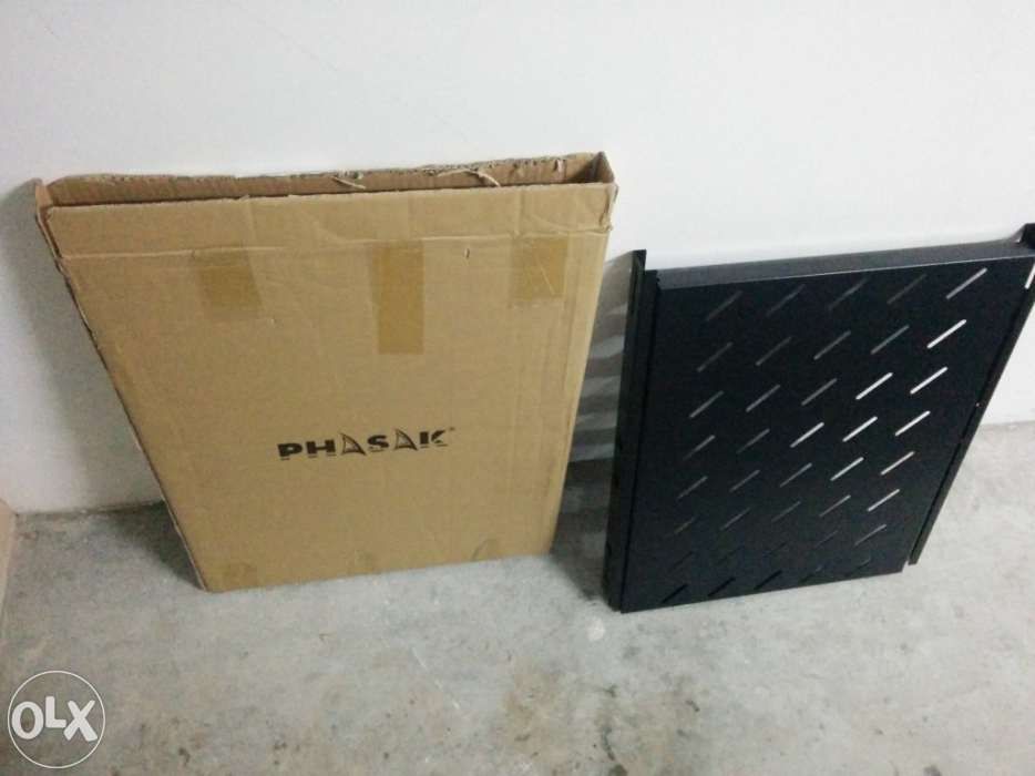 Prateleira 1U telescópica para Rack's Preto Phasak 800