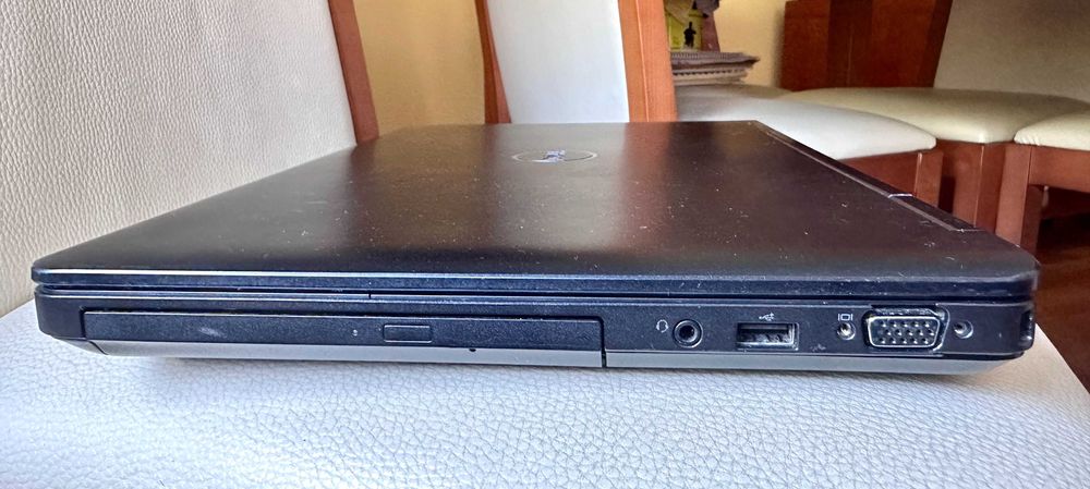 Dell Latitude E5540 15.6"FullHD/i5-4300U/16Gb Ram/Ssd 250Gb