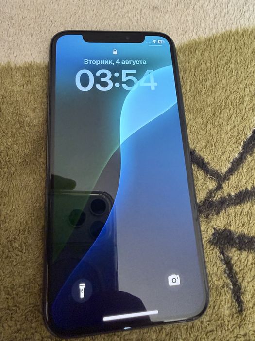 Продам IPhone XS 256g