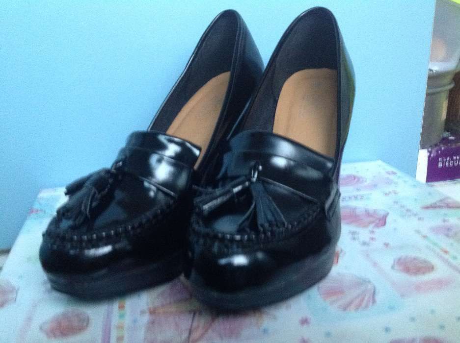 Mocassins salto alto