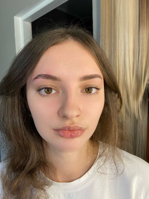 Шукаю моделей на брови