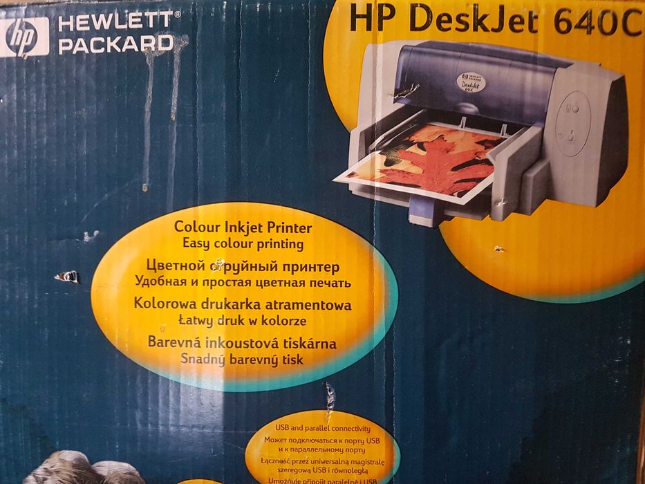 Цветной принтер Hewlett-Packard С6464А