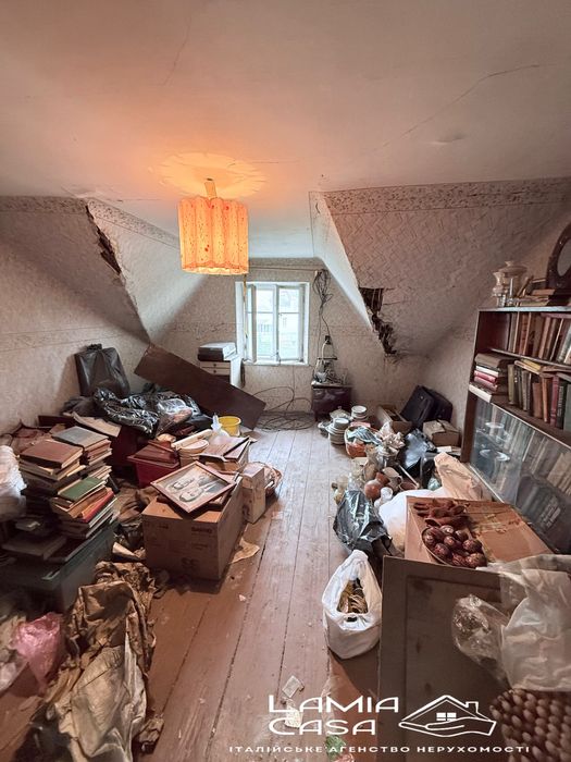 Продаж квартири або будинку. Центр. Вул. Фрунзе