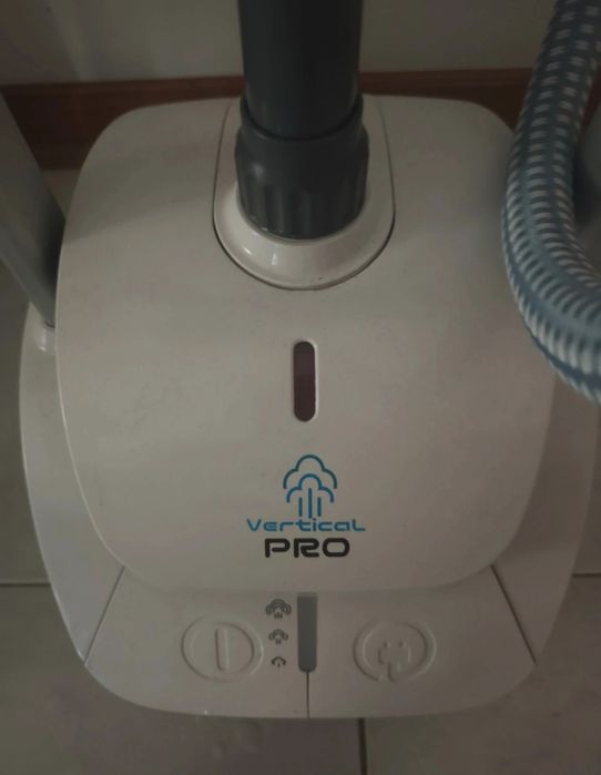 Ferro vertical JATA PL438 (linha Pro)