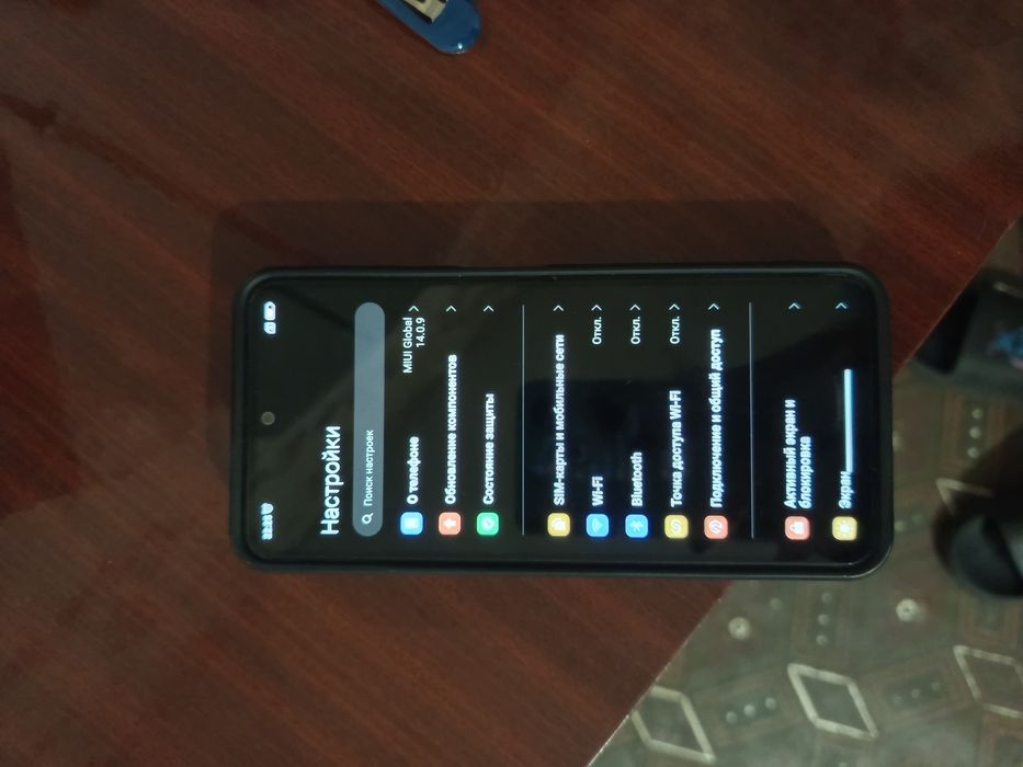 Продам телефон редми