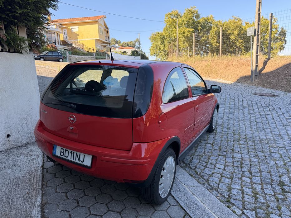 Opel corsa  5L 2006 1.0 sport full extras impecável