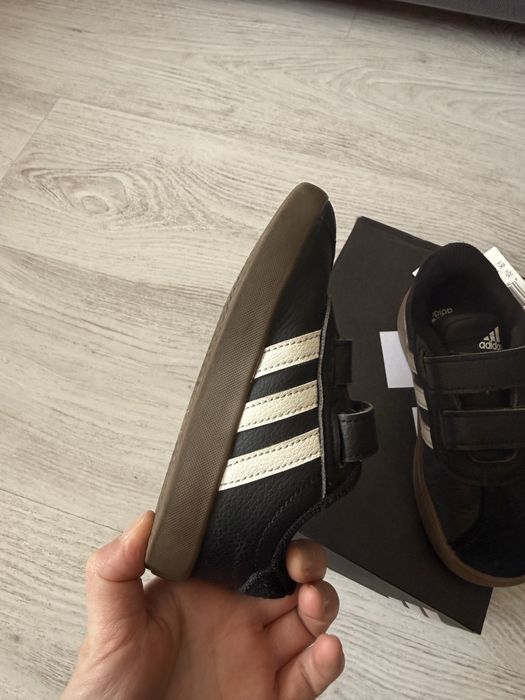 Adidas Court 3.0