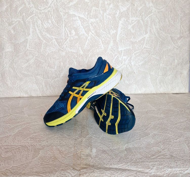 Кроссовки (Asics Gel Kayano) размр. 41-42
