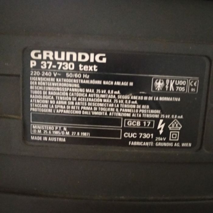 Телевизор GRUNDIG P 37-730 text