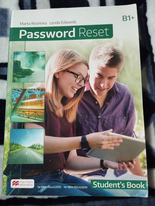 Podręcznik do języka angielskiego. Password Reset B1+