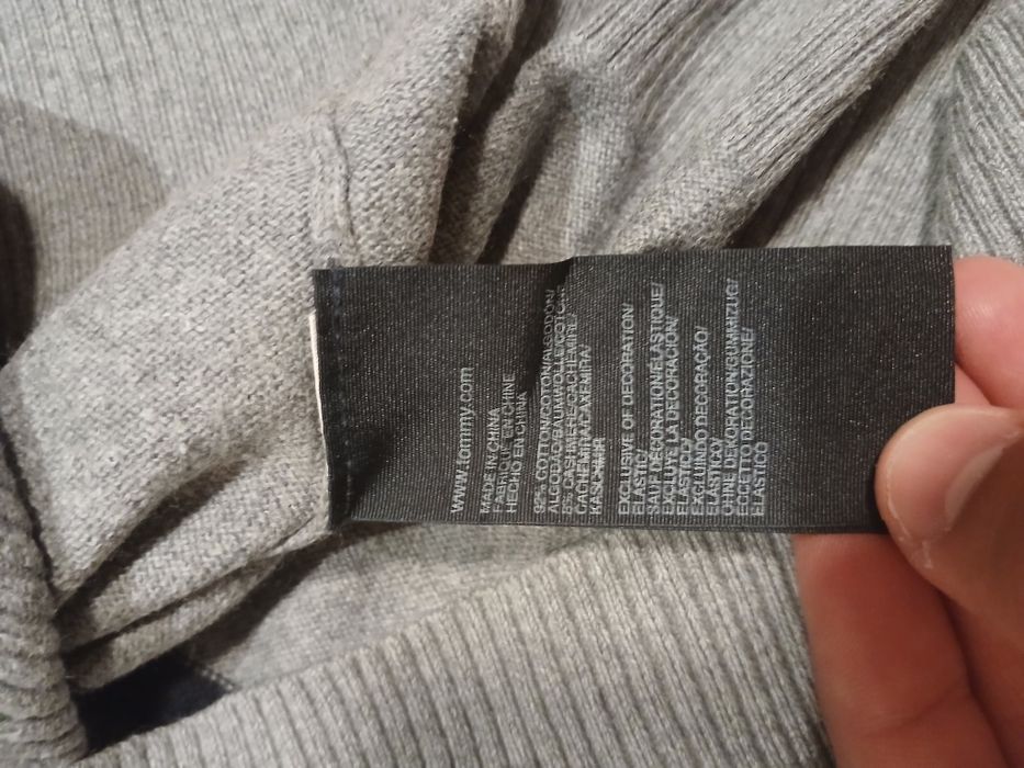 Tommy Hilfiger malha clássica M