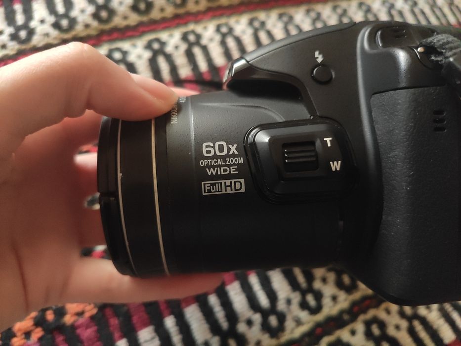 Máquina Fotográfica Nikon p600