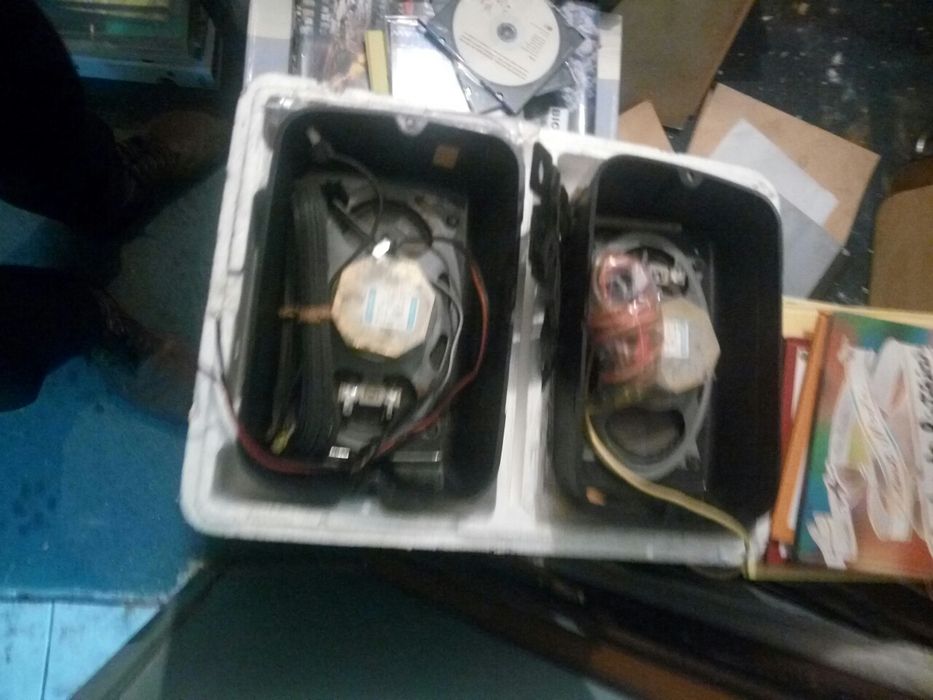 Colunas de autoradio impecaveis