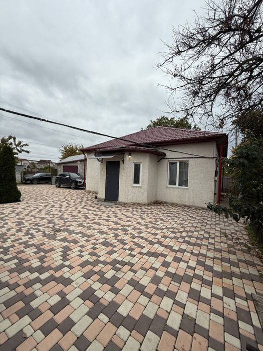 Два дома за 125 тысяч на участке 6 соток