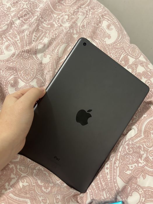 Ipad 9.ª Geração 64GB