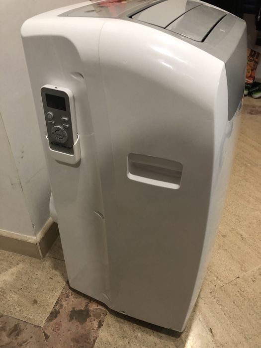 AR CONDICIONADO portátil whirlpool Novo na caixa