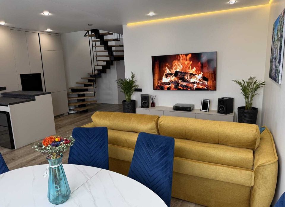 Продаж 2-кімнатної квартири вул. Лісна (Сихів, Зубра)