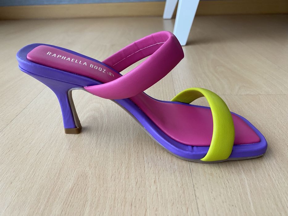 Sandálias Raphaella Booz