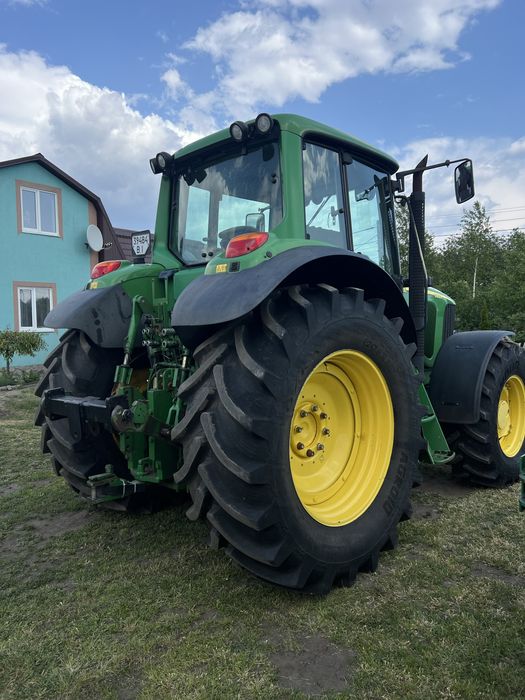 Продам John Deere 6920
