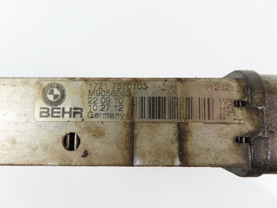 Radiador Oleo Do Motor Bmw 5 Ref: 17217572542 / 7570103