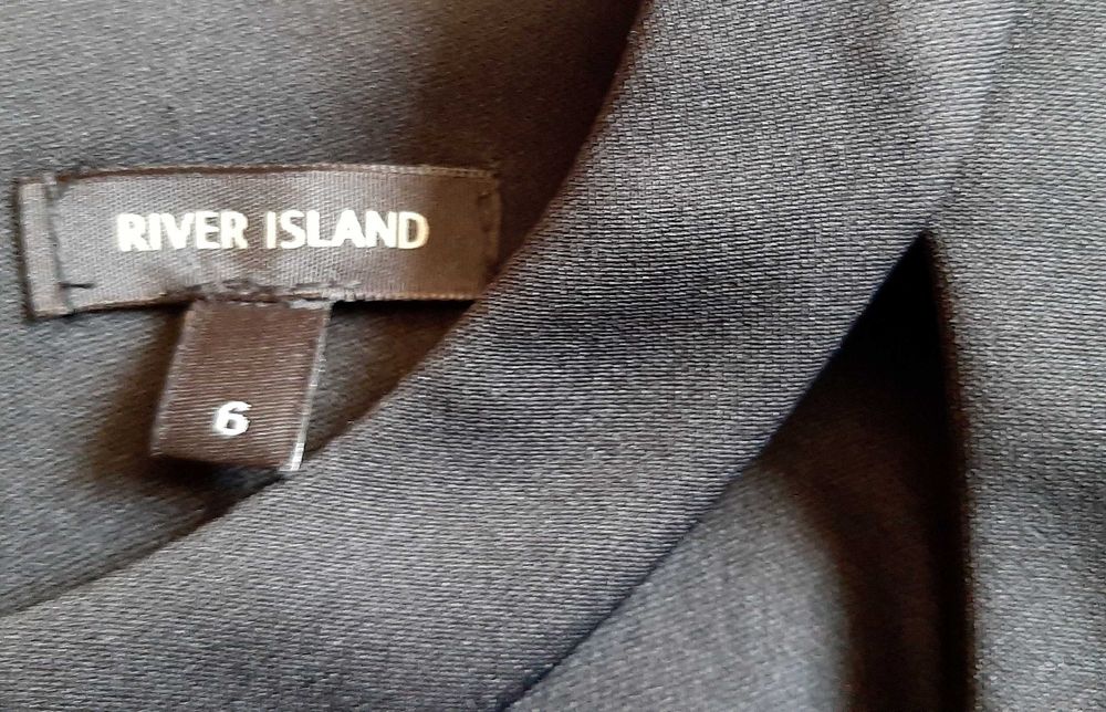 Krótka sukienka River Island XS