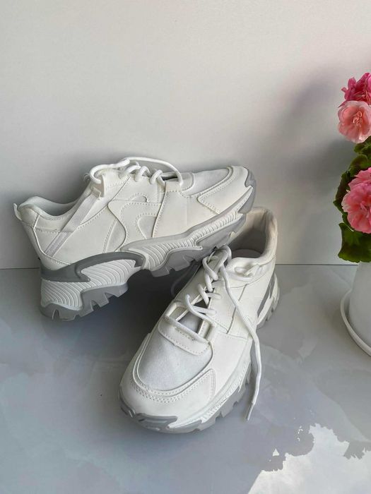 Buty sportowe damskie białe wysoka platforma 40