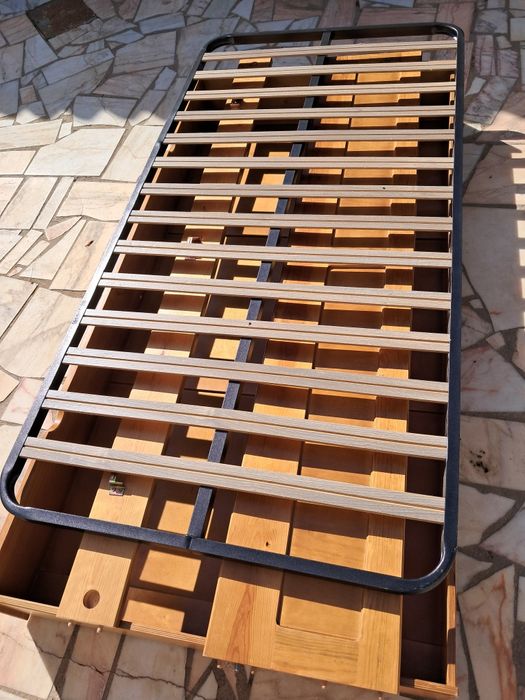 Cama com gavetão
