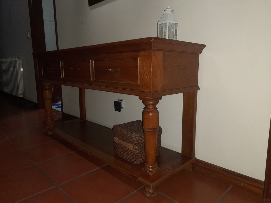 Móvel de corredor em carvalho