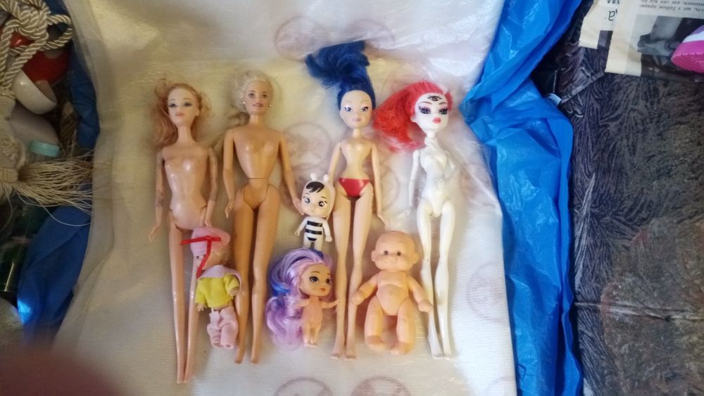 іграшки:кукли,пупси різні
