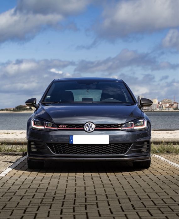 VW Golf GTI Performance