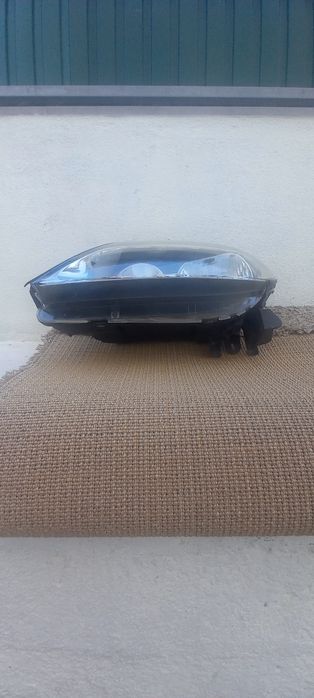 Renault Scénic Farol  Esq
