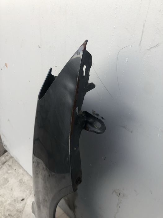 Передні крило ліве Mitsubishi Lancer 9