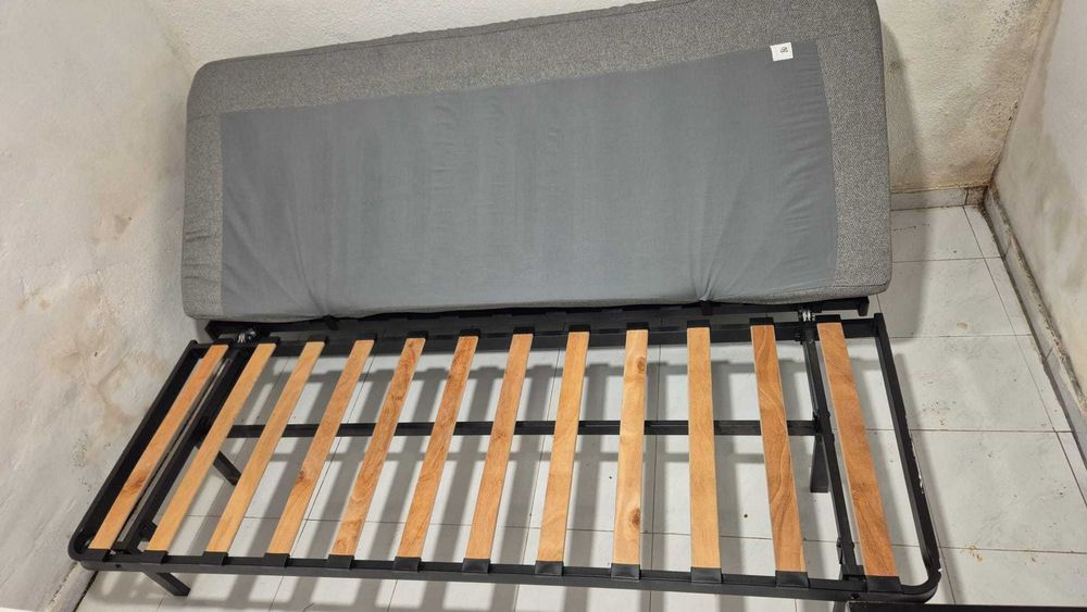 Sofa cama 3 lugares do Ikea