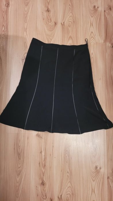 Elegancka spódnica r 48