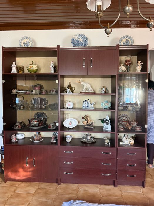 Movel cristaleira de sala de jantar