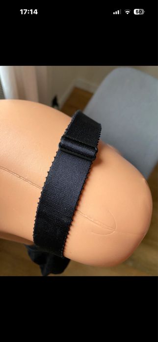 90 F czarny stanik conturelle