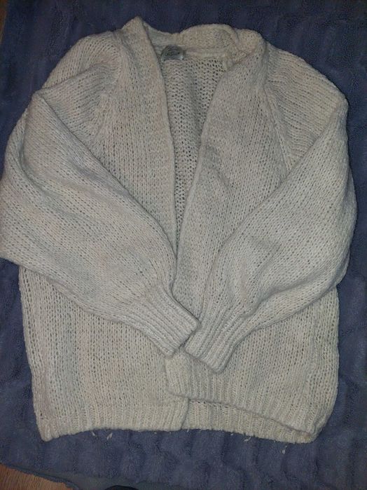 Beżowy  cardigan
