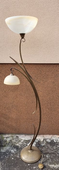 Lampa stojąca podłogowa stare złoto