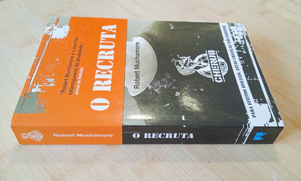 O Recruta de Robert Muchamore- Coleção cherub