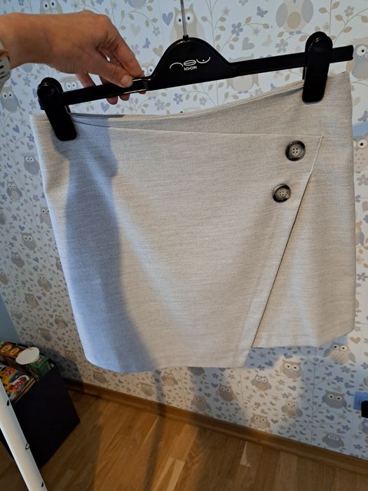 Spódnica szara Mohito r 36