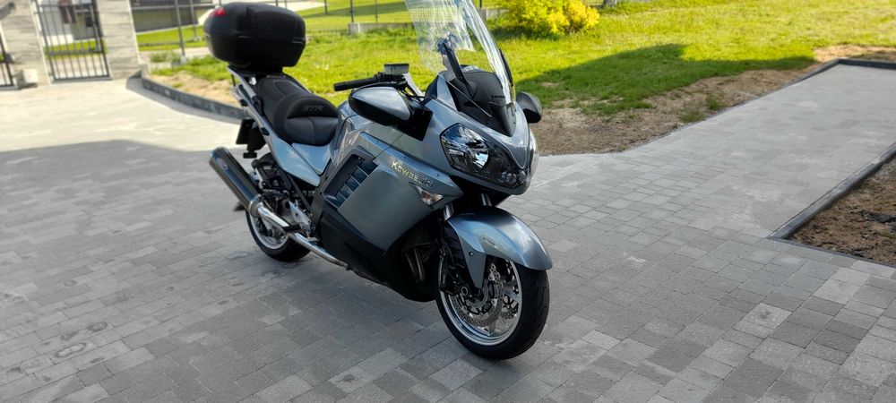 KAWASAKI GTR 1400 PIĘKNY 43000 przebiegu