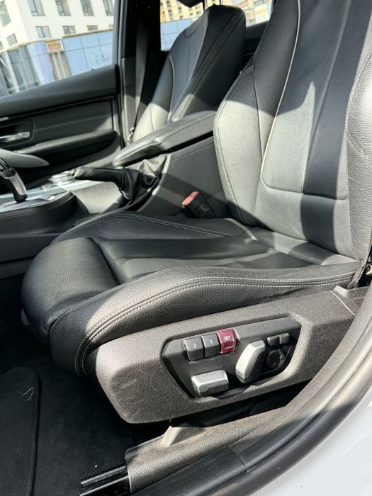 BMW 3 Series 2016 VIN WBA8E1C56HK479846 фото оголошення 13 з 24