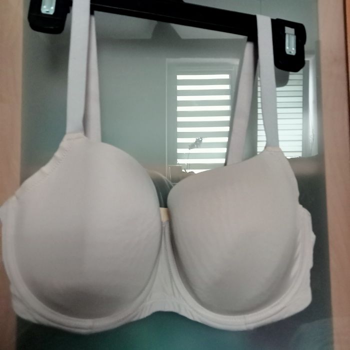 Biustonosz duży CHANGE 75G