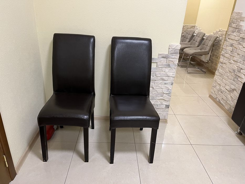 Шкіряний диван, шкіряне крісло, шкіряні стільці