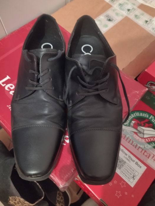 Продам чоловічі туфлі