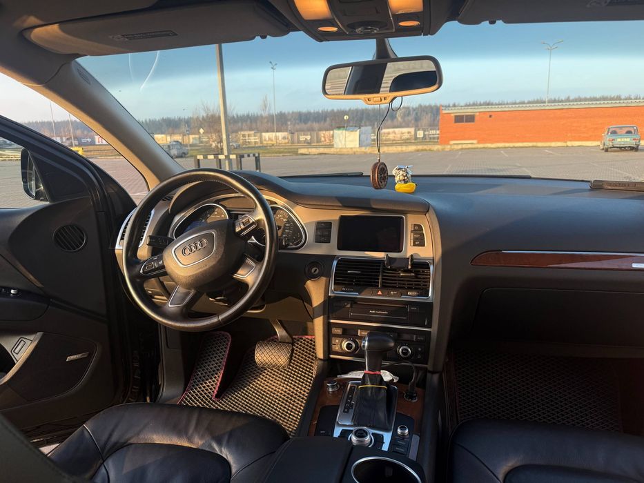 Audi Q7 2012, 3.0 TFSI, 142ткм