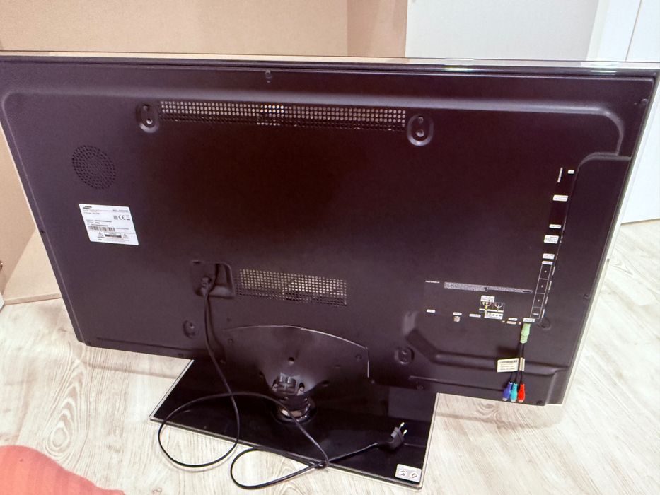 Televisão Samsung Smart TV 40” Full HD