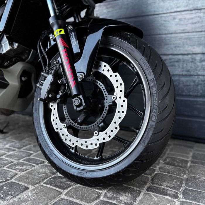 Продам мотоцикл Honda NC700X DCT (3120)