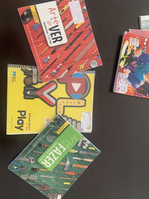 Livros escolares 6 ano